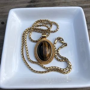 Gold Tigereye pendant necklace